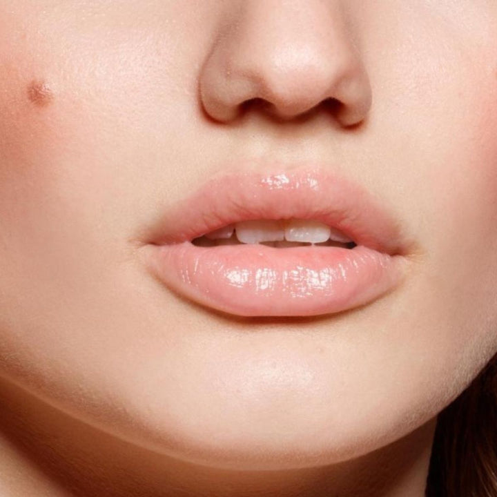 Lip Plumper Model Close Up 1200x1200