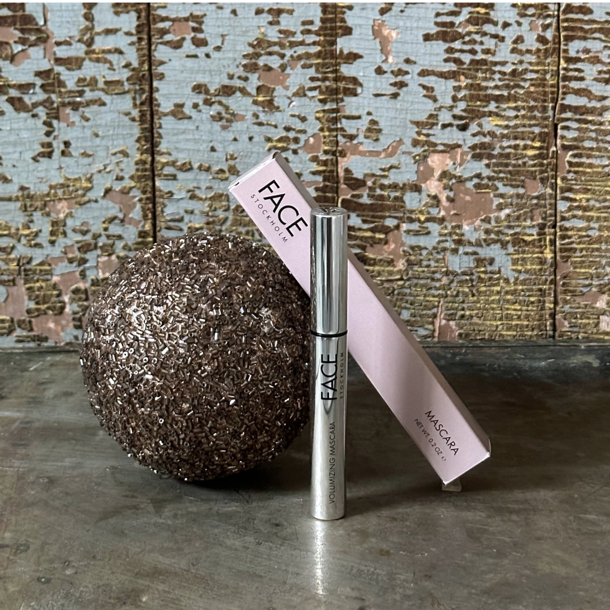 Volumizing Mascara - hidden