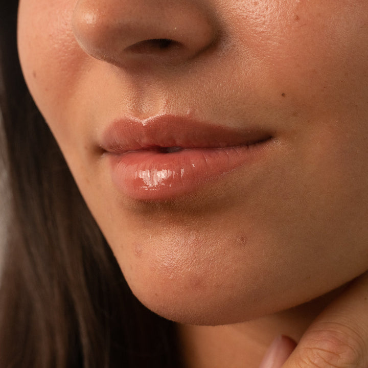 Glow Lip Gloss - Thaw